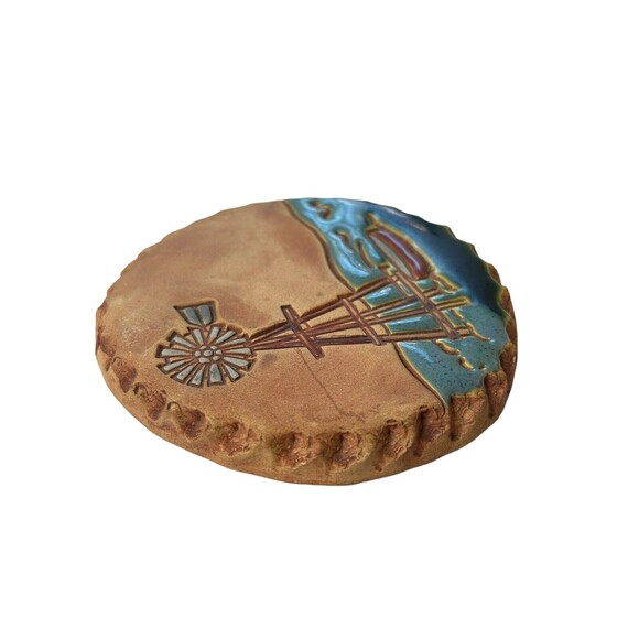 Nan Groves Pottery Bread Warmer Art Disk Round Windmill Wall Hanging Terracotta - Picture 11 of 11